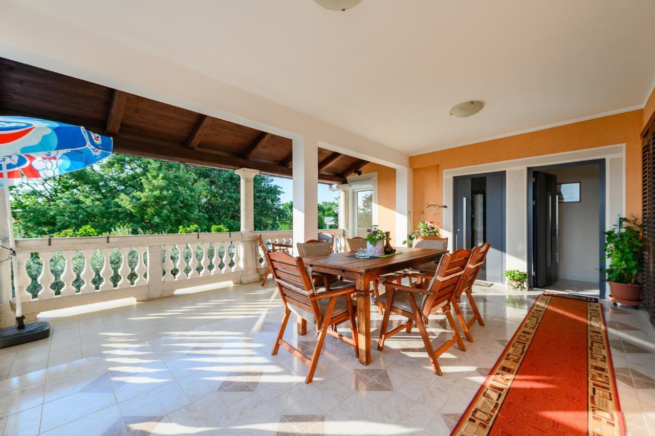 House Alma Apartment Porec Exterior photo